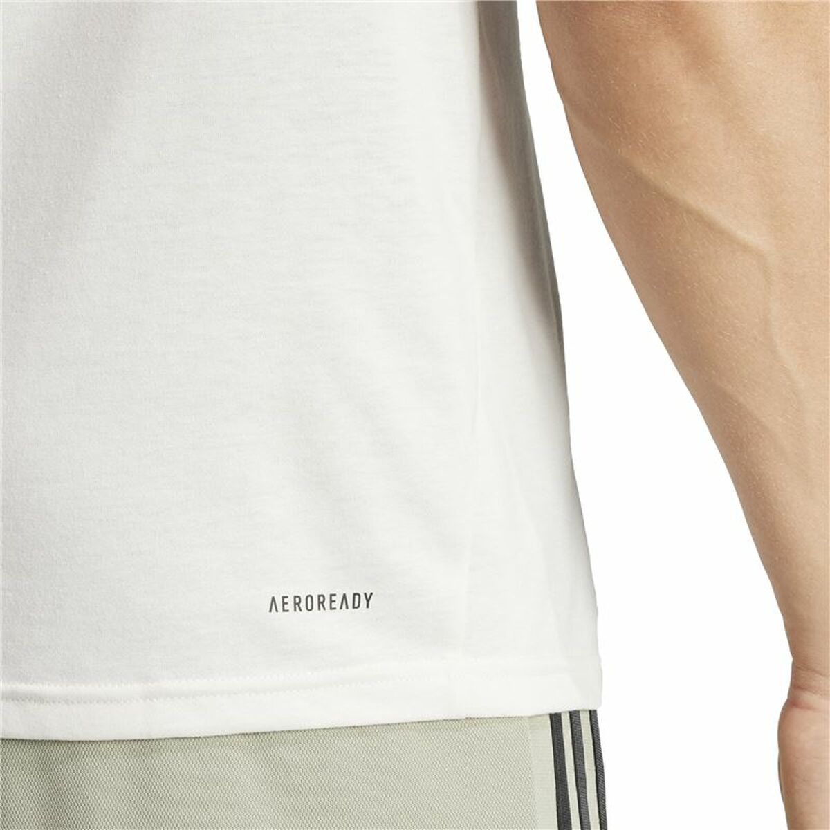 Camiseta de Manga Corta Hombre Adidas Essentials Tr-Es Fr (L)