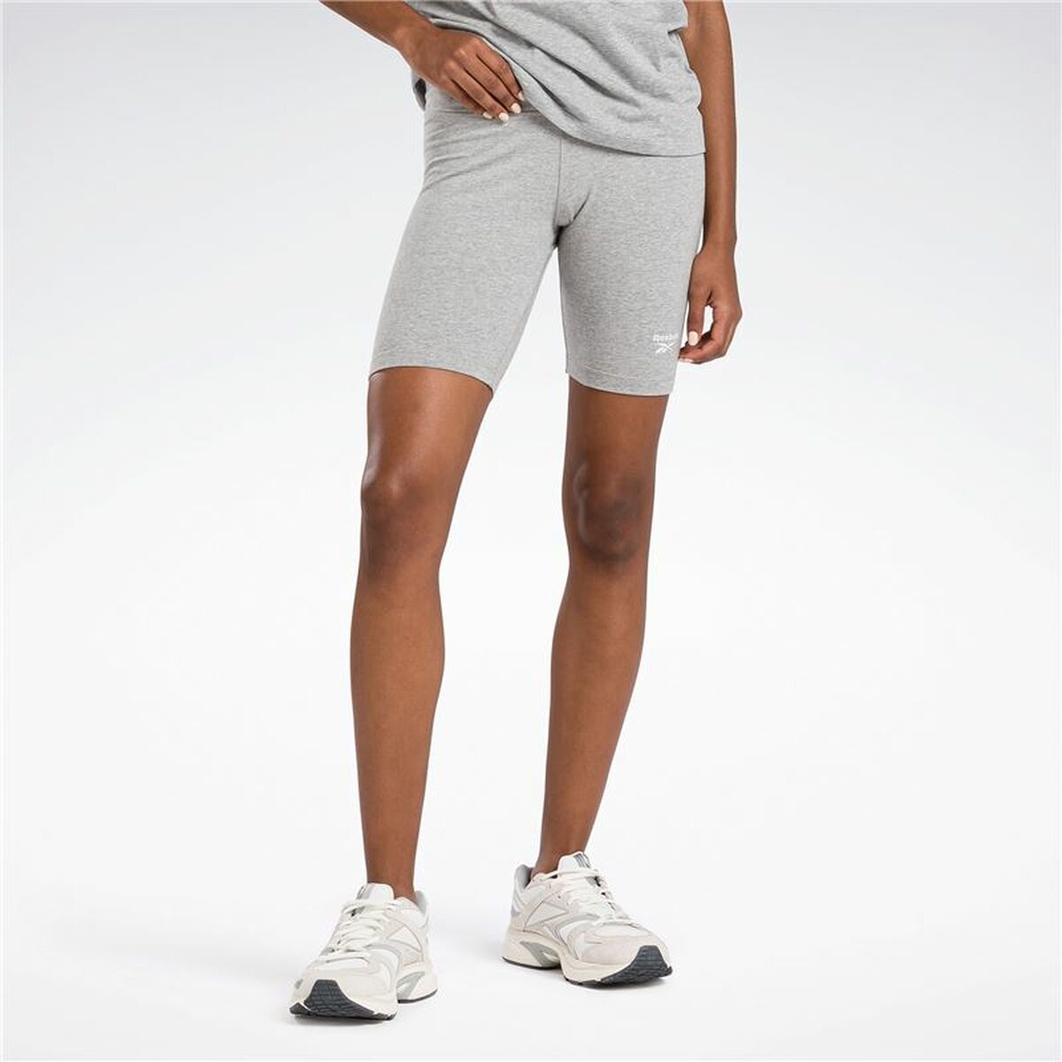 Mallas Cortas de Deporte Reebok Identity Sl Fitted Short Gris