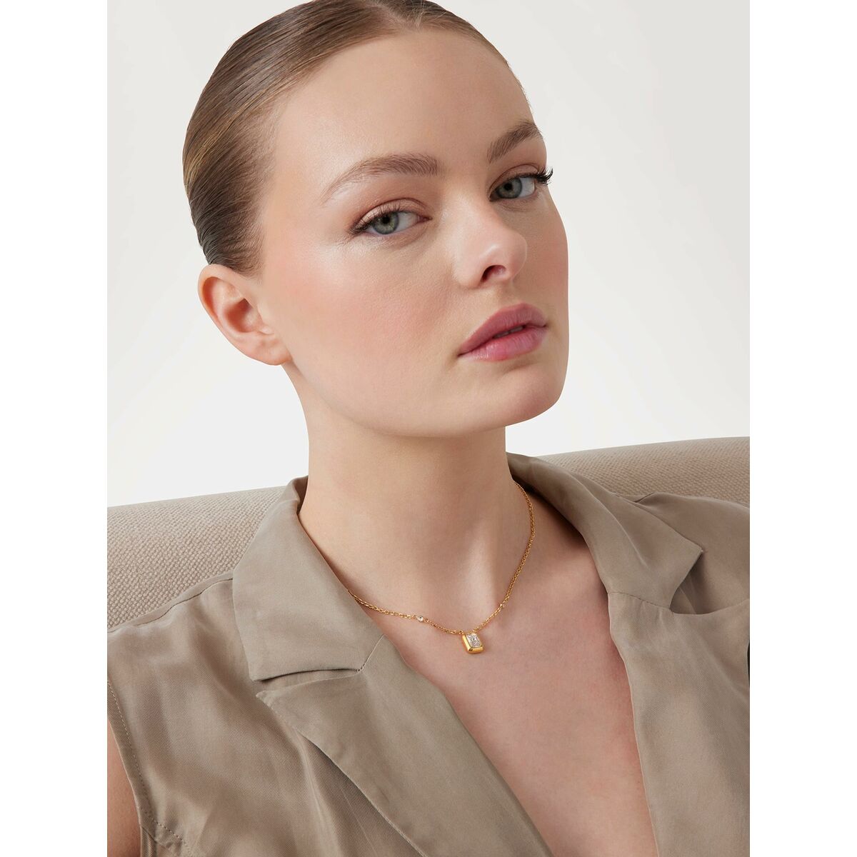 Colgante Mujer Guess JUBN05249JWYGT-U