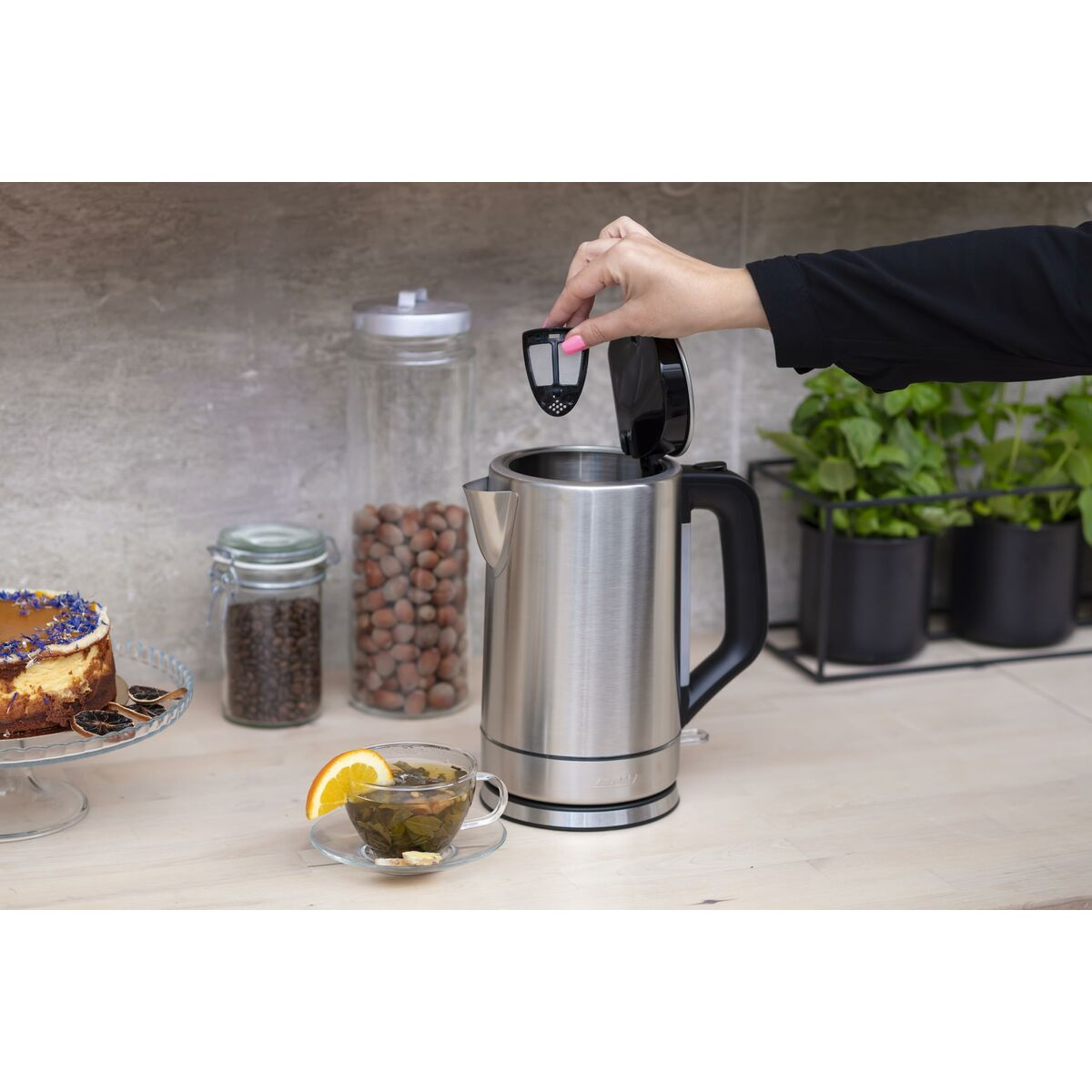 Hervidor Mpm MCZ-121M