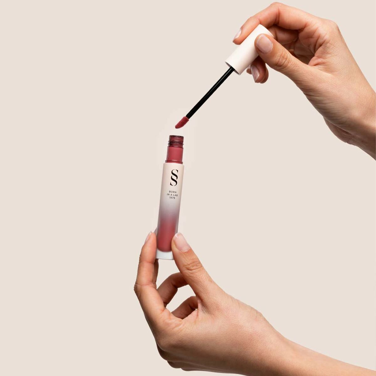 Pintalabios Sensilis ETERNALIST A.G.E 4,5 ml