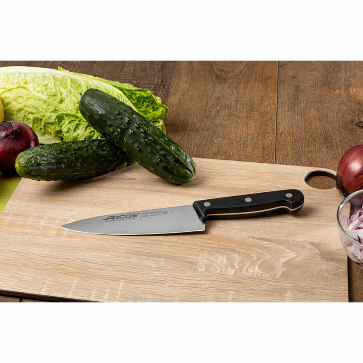 Cuchillo de Cocina Arcos serie universal Negro Acero 15,5 cm 6"