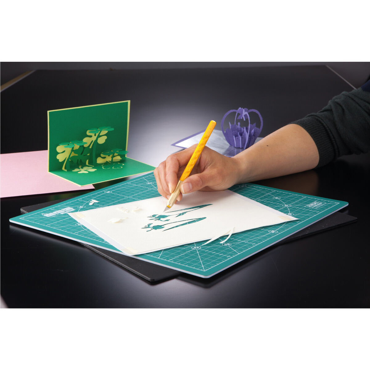 Cúter Olfa ak-1/5b Amarillo Plástico