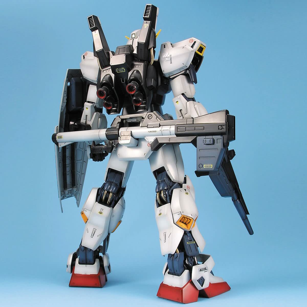 Figura Articulada Bandai GUN64872