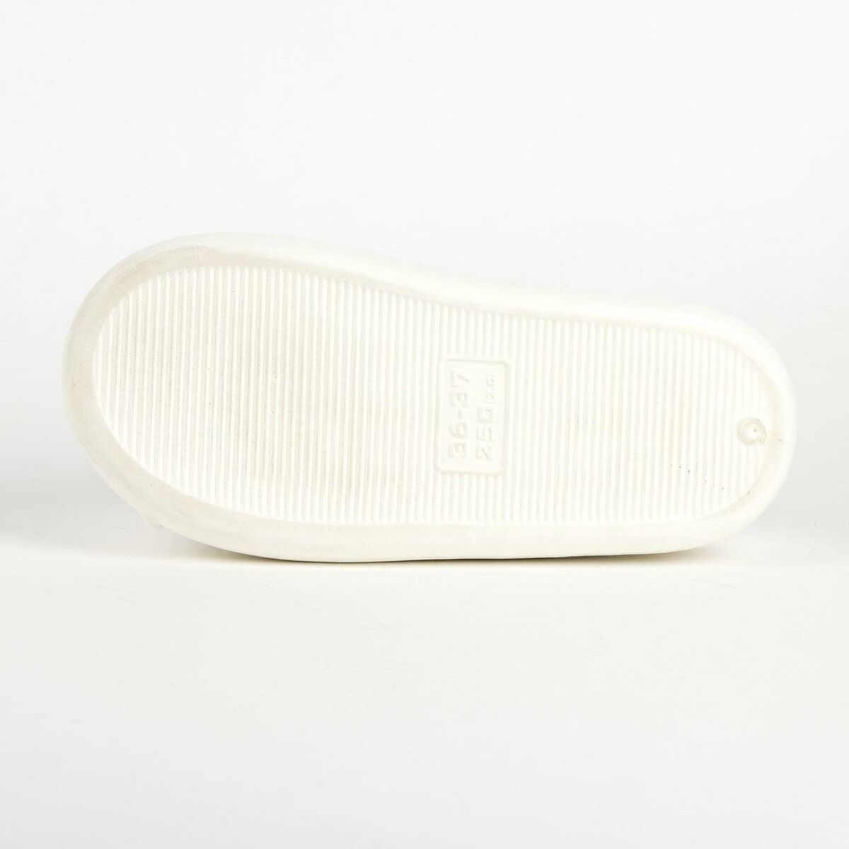 Zapatillas de Estar por Casa Hello Kitty Blanco