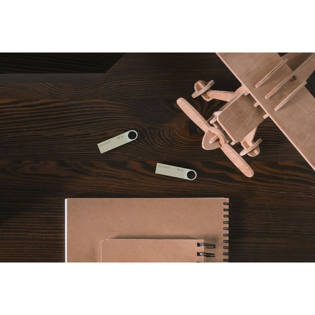 Memoria USB GoodRam UUN2-0640S0R11 Plateado 64 GB