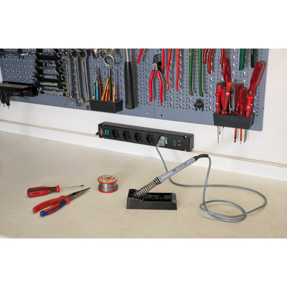 Regleta Enchufes 5 Tomas con Interruptor Brennenstuhl Bremounta 3600 W USB x 2 (3 m)