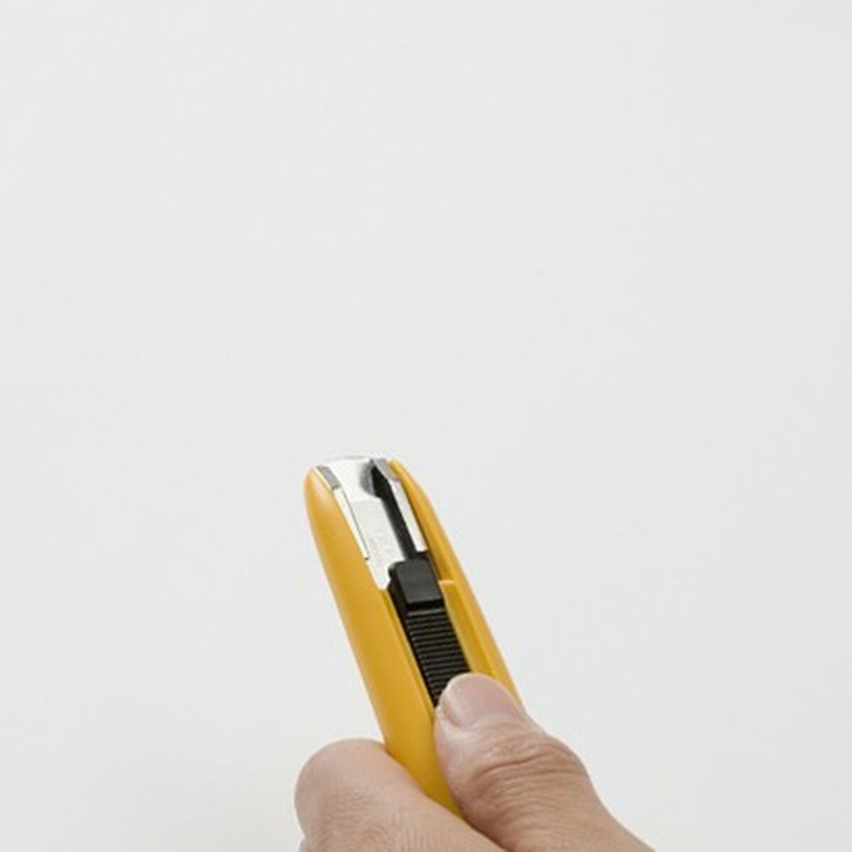 Cúter Olfa 12,5 X 0,4 MM Negro Acero Inoxidable Plástico De seguridad