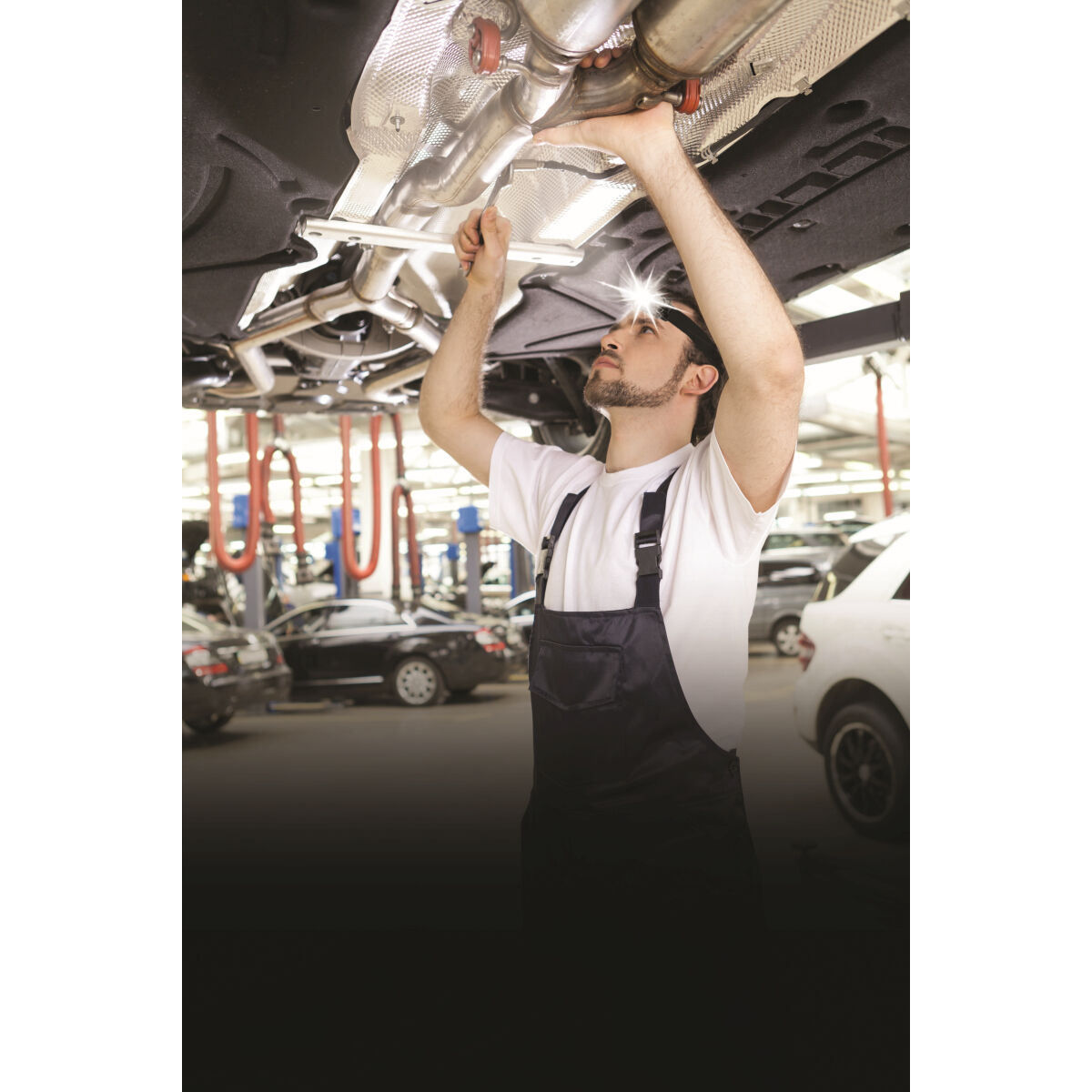 Linterna Frontal LED Recargable y Ajustable Stak 10 W 900 Lm 6000 K