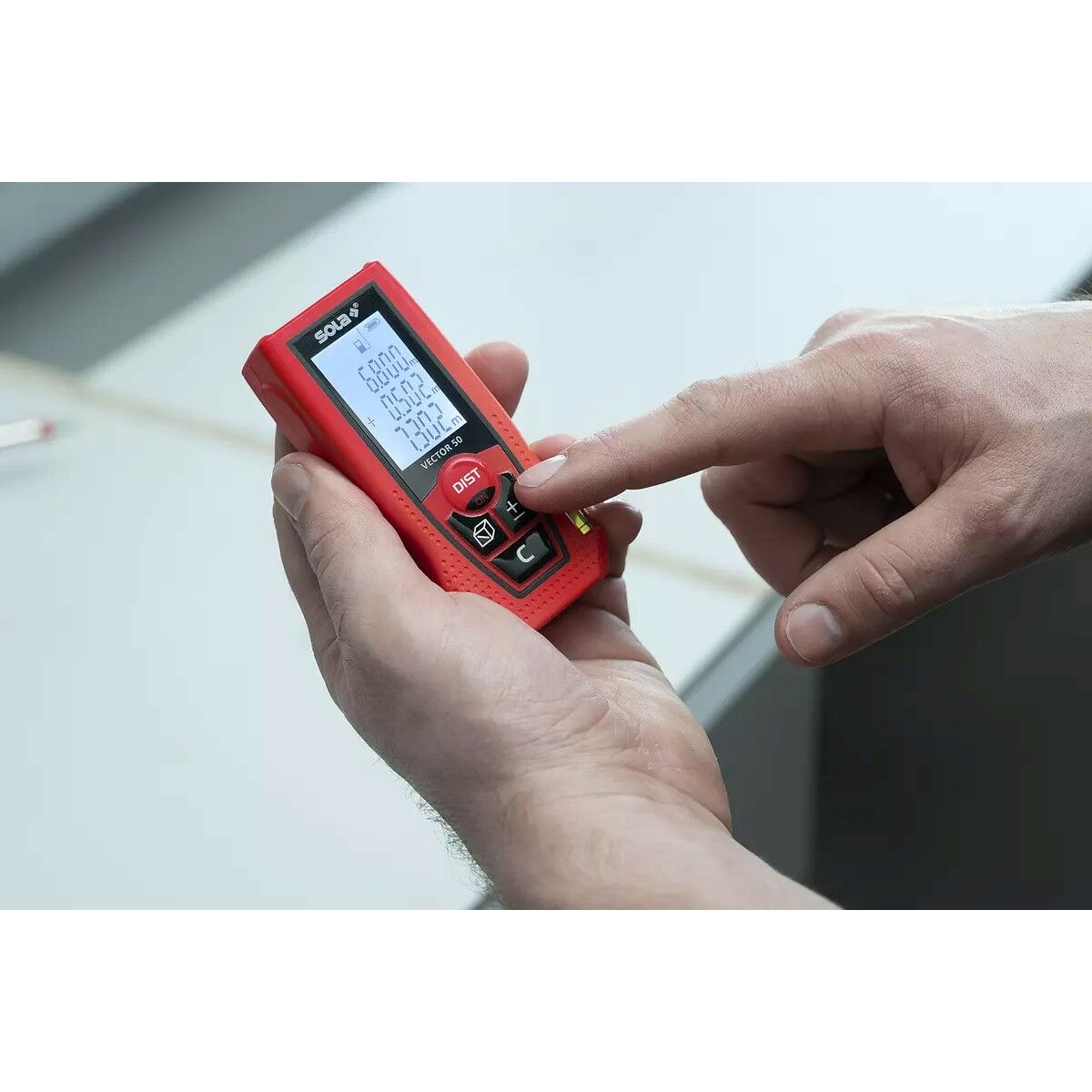 Telémetro SOLA 0,15-50 M