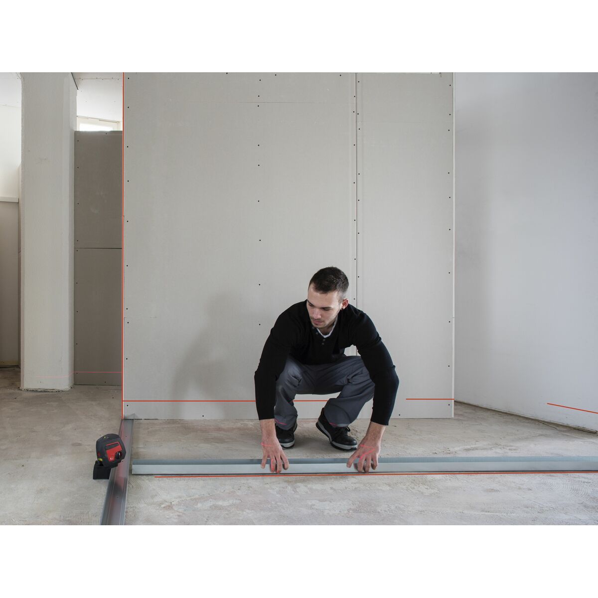 Nivel láser de líneas SOLA Qubo Pro