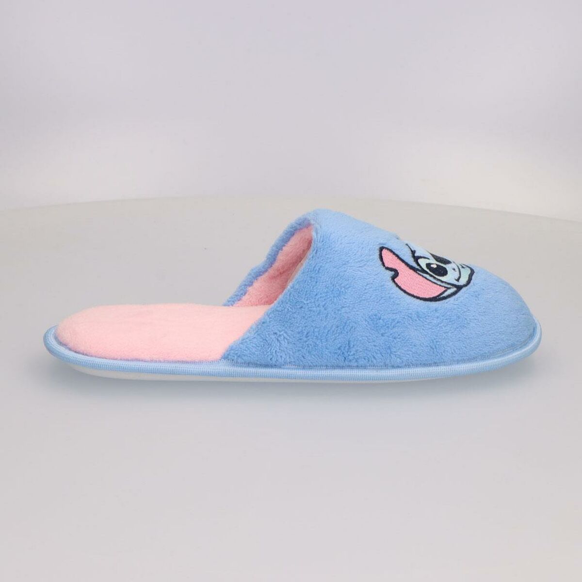 Zapatillas de Estar por Casa Stitch