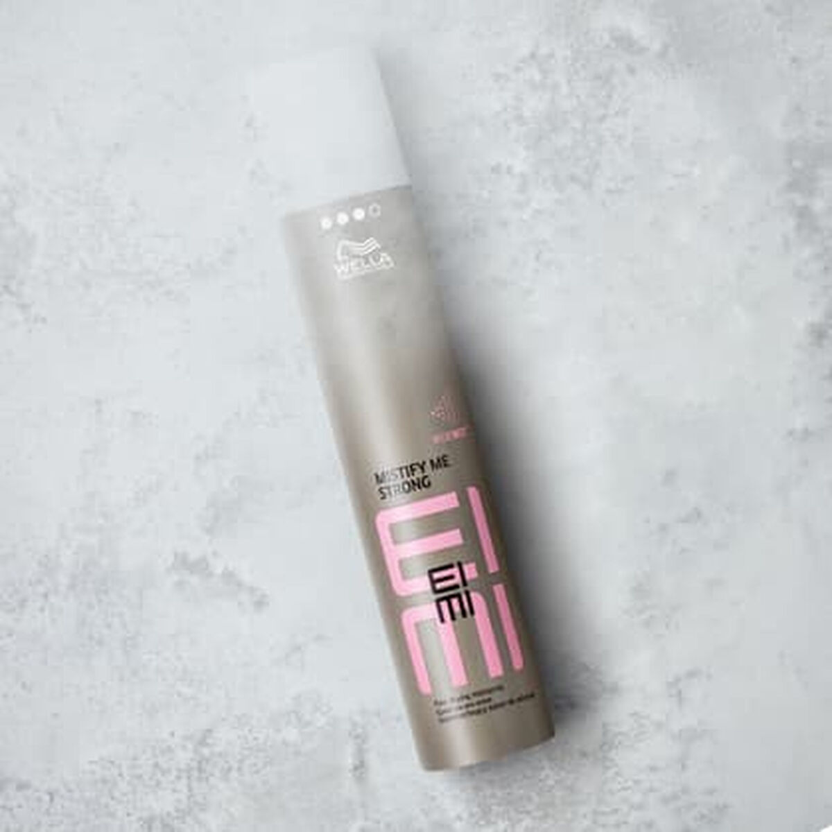 Spray de Fijación Fuerte Wella 81649981 500 ml