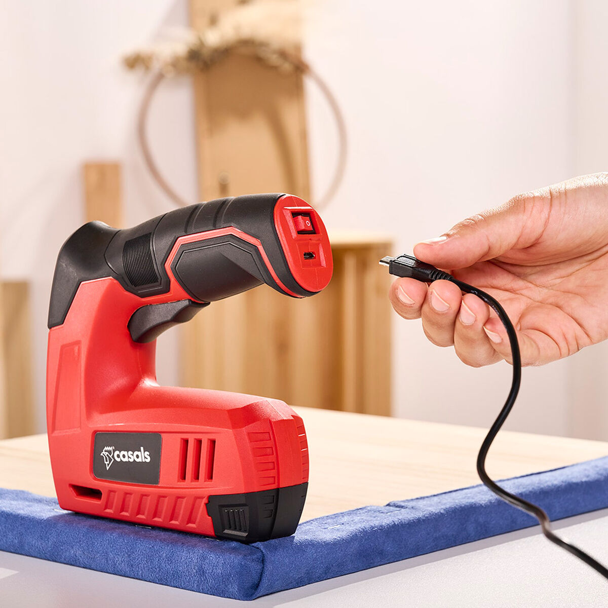 Clavadora-Grapadora Casals csg3620