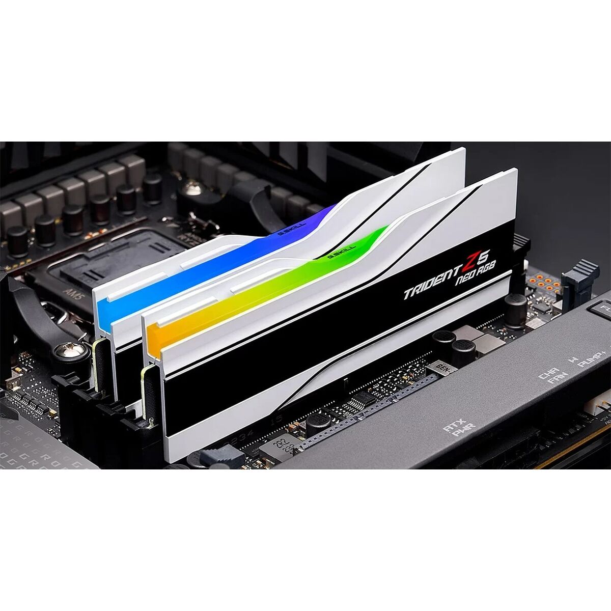 Memoria RAM GSKILL F5-6000J3040G32GX2-TZ5NRW 64 GB DDR5 6000 MHz cl30