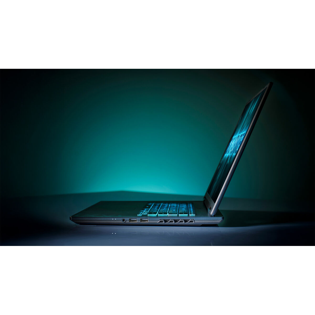 Laptop Gigabyte GAMING A16 CTHI3ES894SD 16" 16 GB RAM 1 TB SSD Intel Core i7-13620H