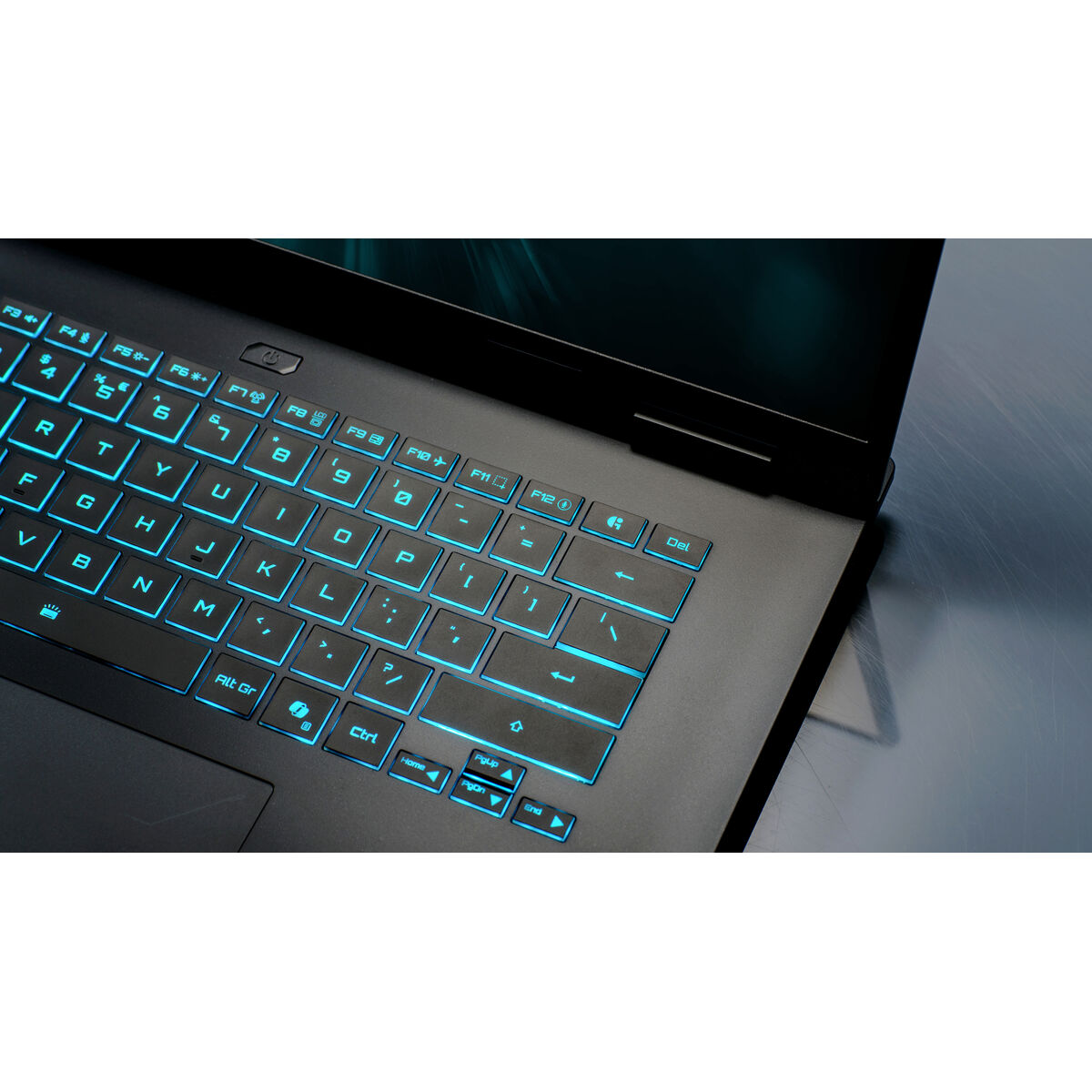 Laptop Gigabyte GAMING A16 CTHI3ES894SD 16" 16 GB RAM 1 TB SSD Intel Core i7-13620H