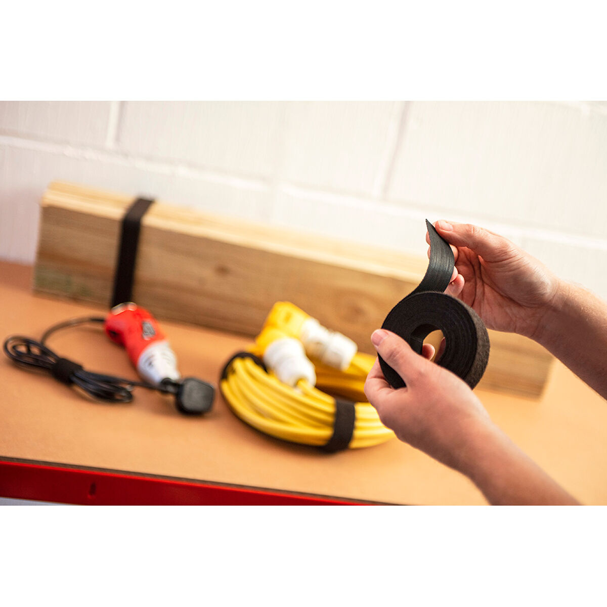 Sujetacables Velcro one-wrap Negro 10 mm x 5 m