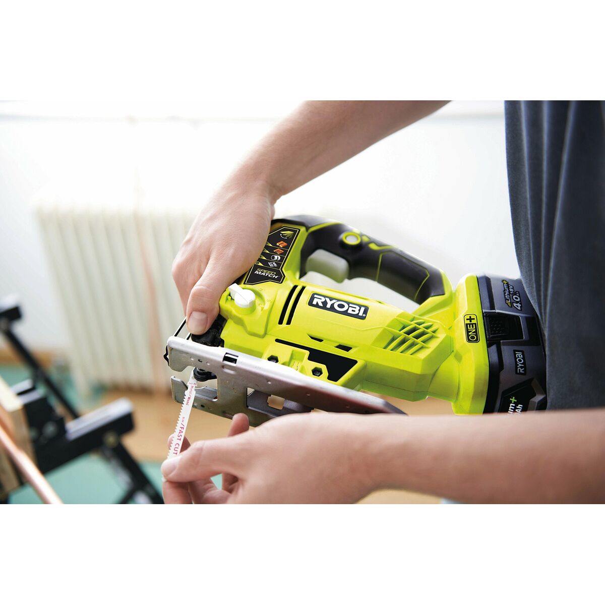 Sierra de Calar Ryobi 5133002158 18 V 3000 rpm