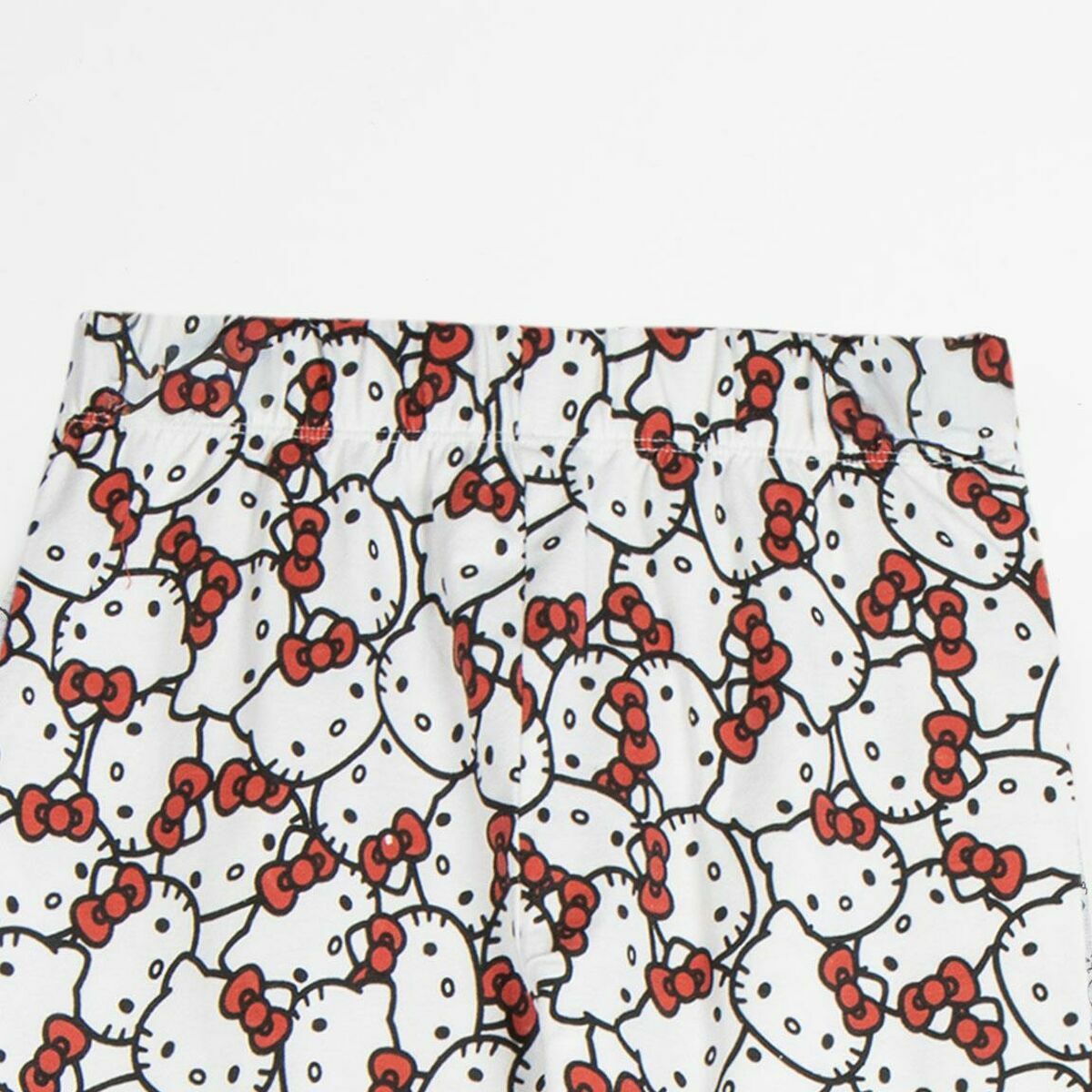 Conjunto de Ropa Hello Kitty Rosa