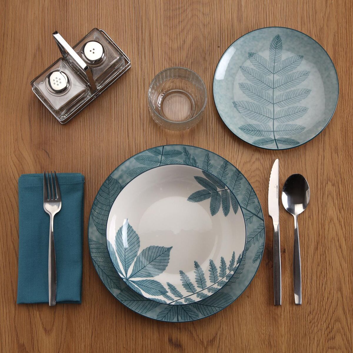 Vajilla Versa Aylen Azul Porcelana 18 Piezas