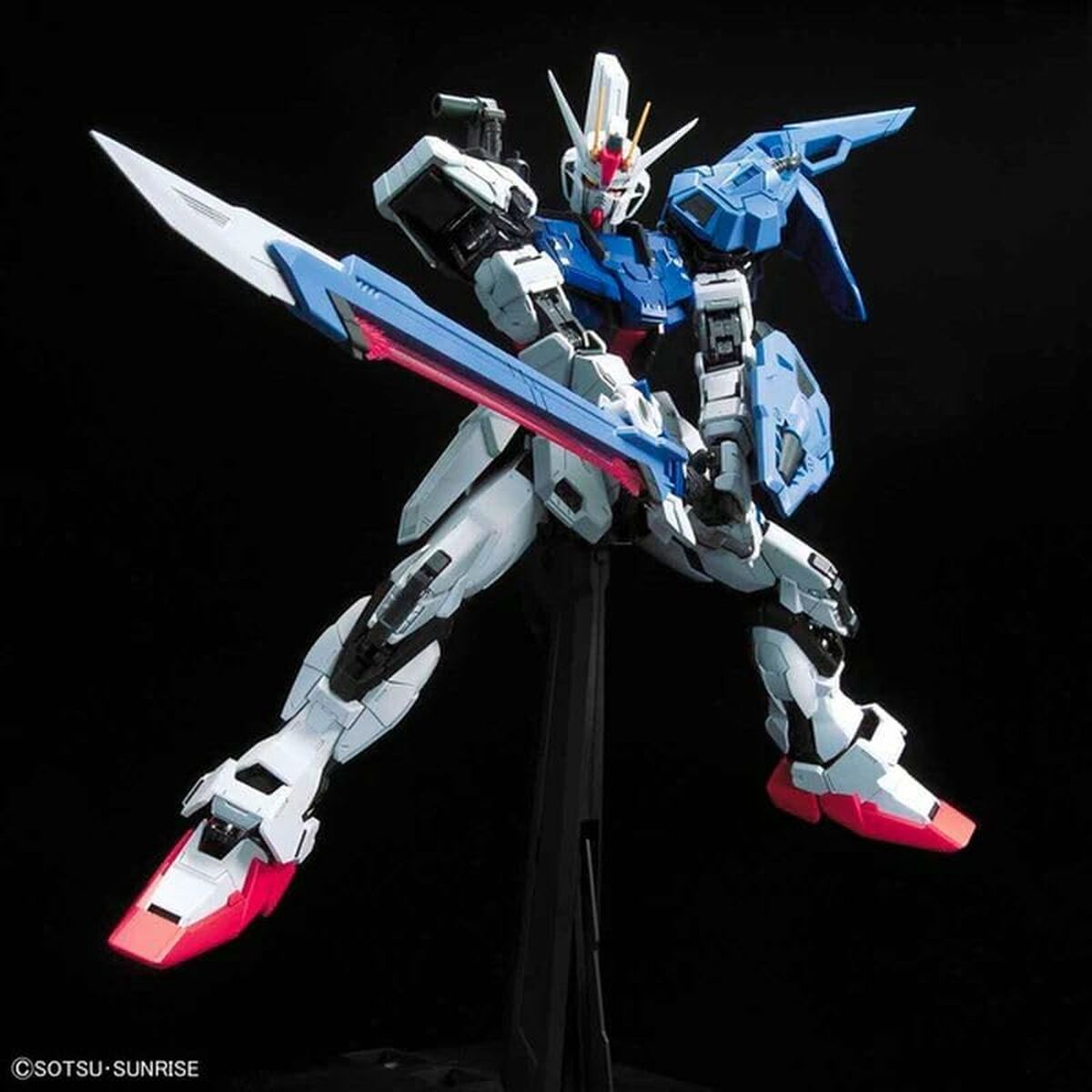 Figura Coleccionable Bandai PG 1/60 PERFECT STRIKE GUNDAM