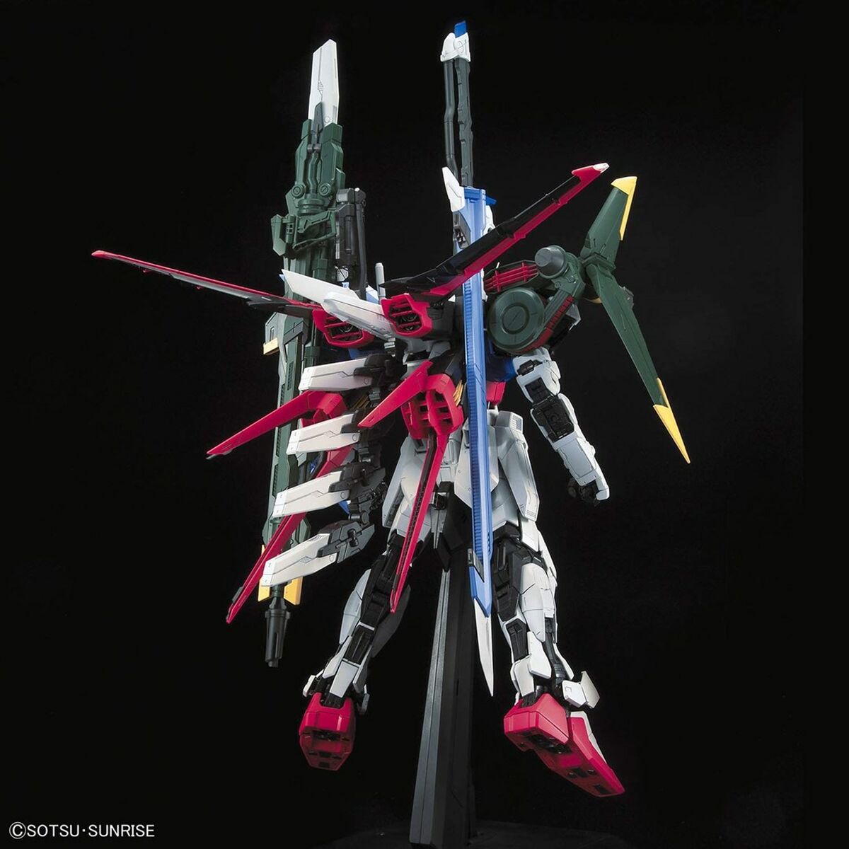 Figura Coleccionable Bandai PG 1/60 PERFECT STRIKE GUNDAM