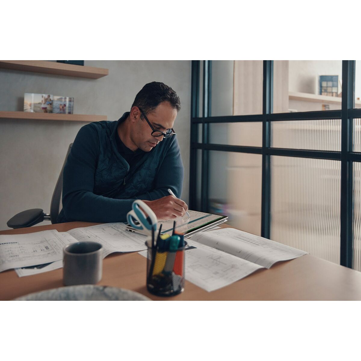 Laptop HP EliteBook 1040 G11 14" Intel Core Ultra 7-165H 32 GB RAM 1 TB SSD