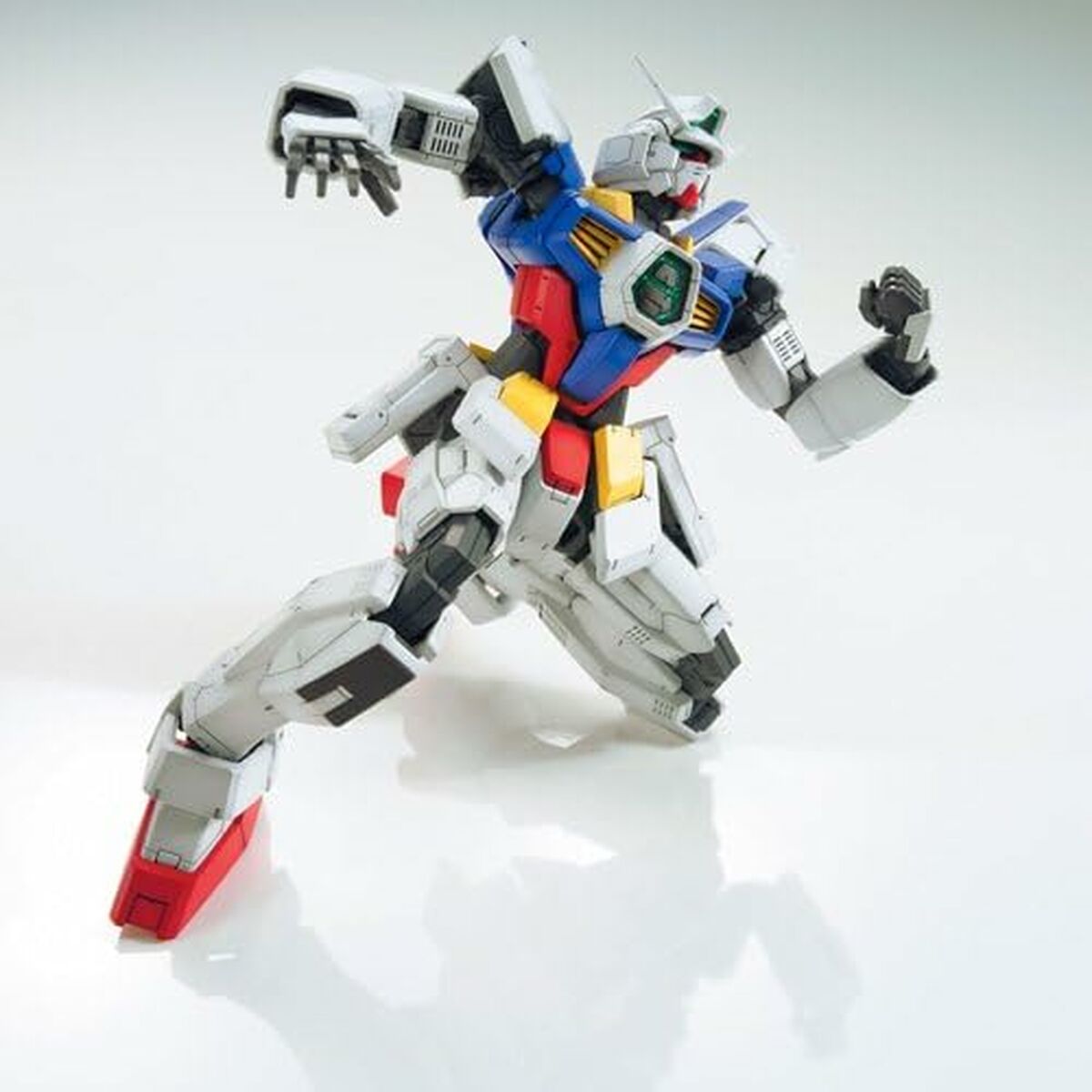 Figura Coleccionable Bandai MG1/100GUNDAM AGE-1 NORMAL