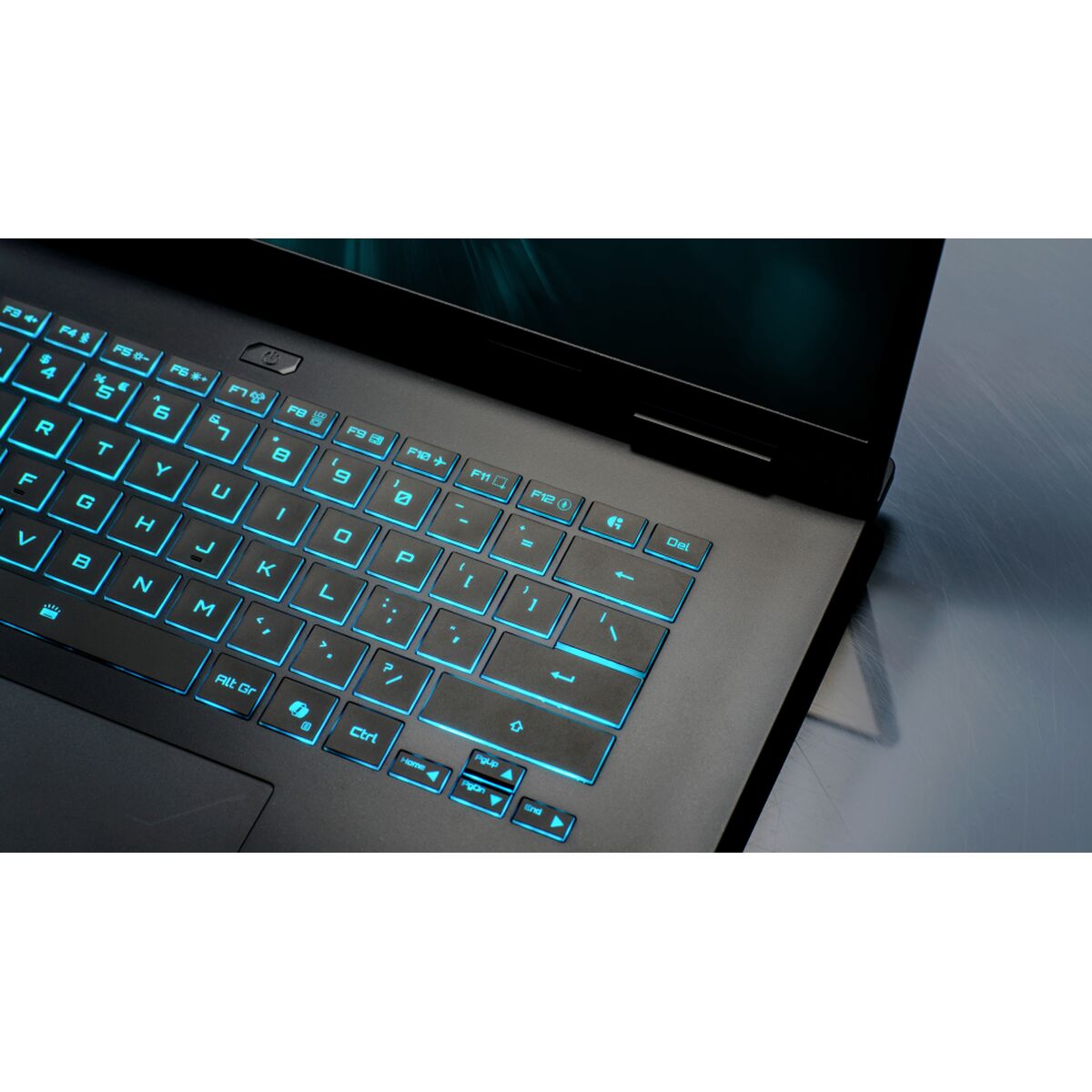 Laptop Gigabyte GAMING A16 CTHI3PT894SD 16" Intel Core i7-13620H 16 GB RAM 1 TB SSD Qwerty Portugués