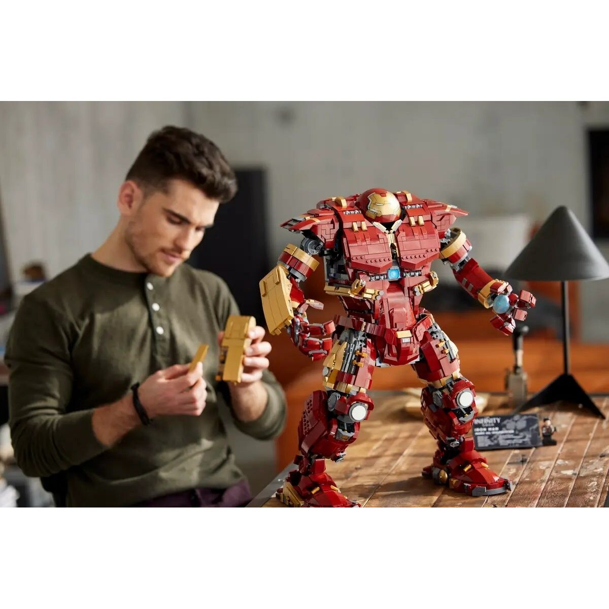 Juego de Construcción Lego MARVEL 76210 HULKBUSTER 4049 Piezas
