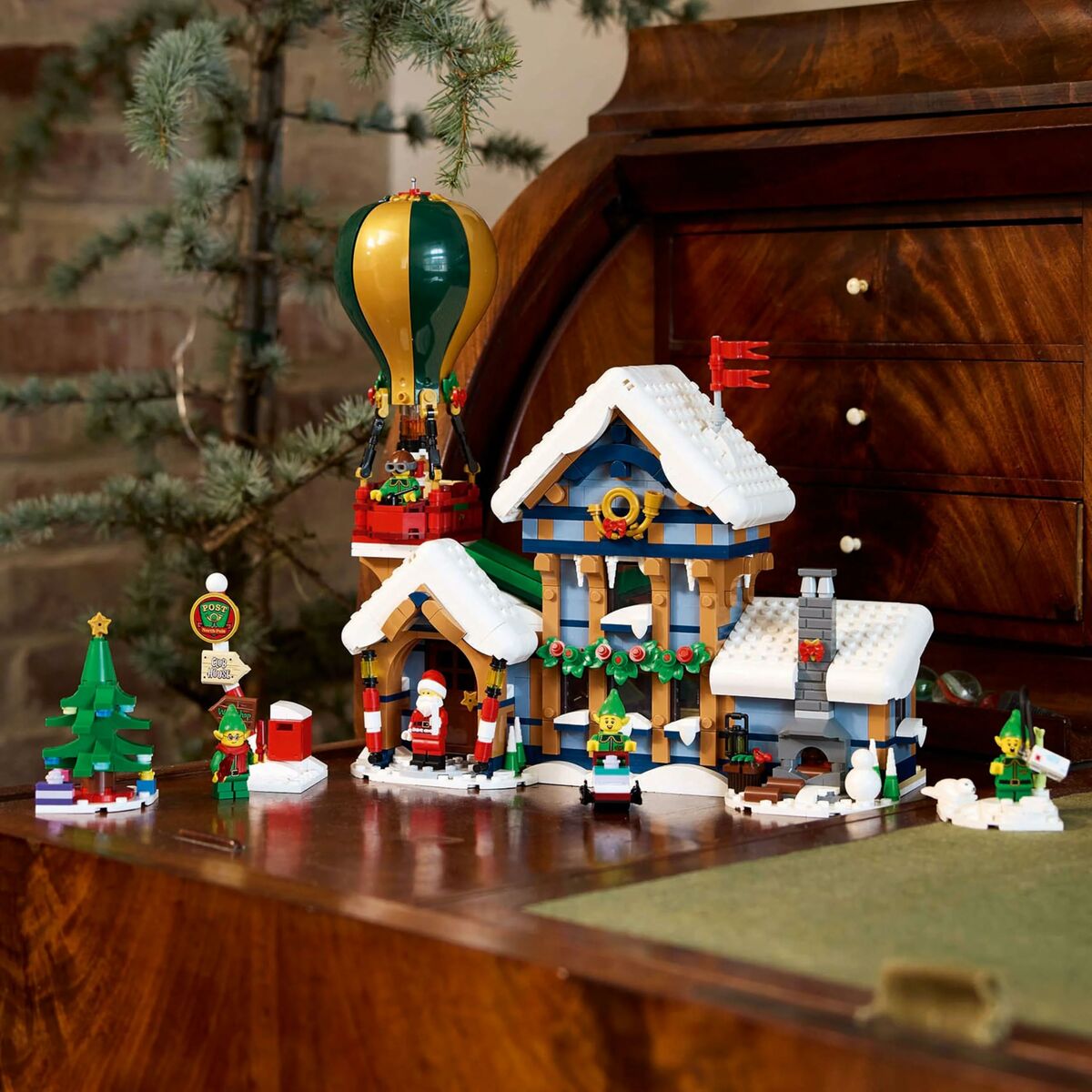 Juego de Construcción Lego ICONS 10339 Santa's Post Office 1440 Piezas