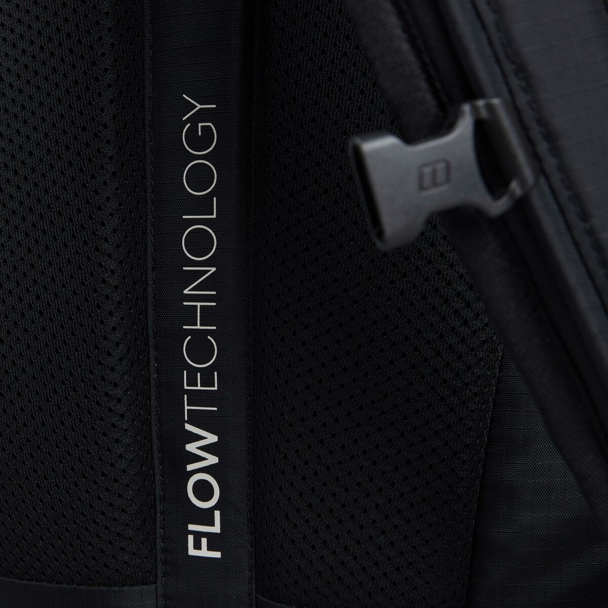 Mochila Deportiva Berghaus 24/7 365 U28 Negro 28 L