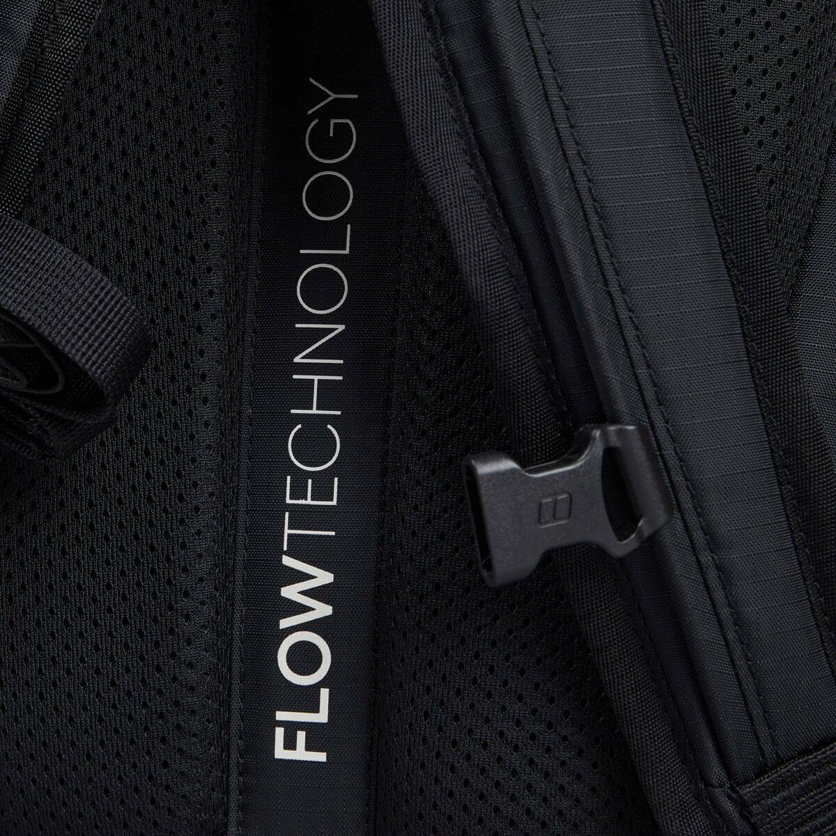 Mochila Deportiva Berghaus 24/7 365 U18 Negro 18 L