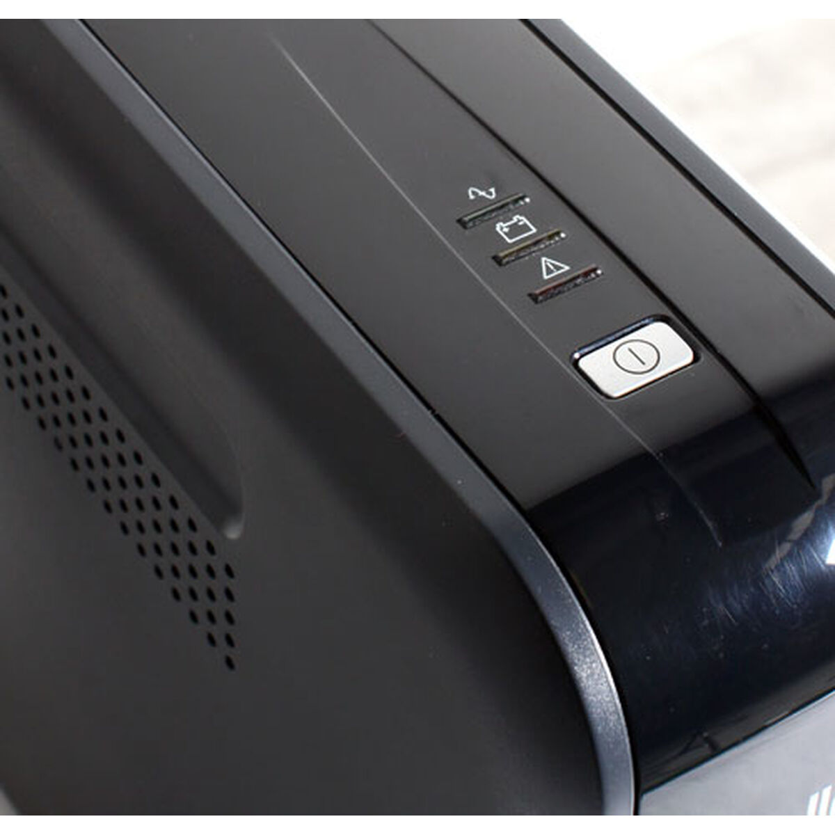 SAI Interactivo Riello iDialog 480 W (Reacondicionado A)