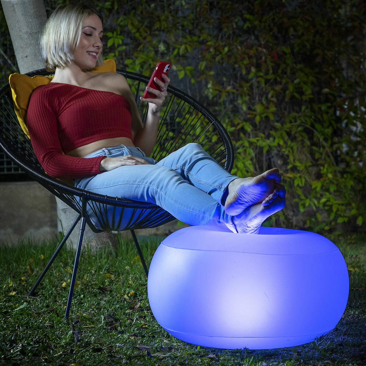 Asiento Hinchable con LED Multicolor y Mando a Distancia InnovaGoods Blanco (Reacondicionado A)