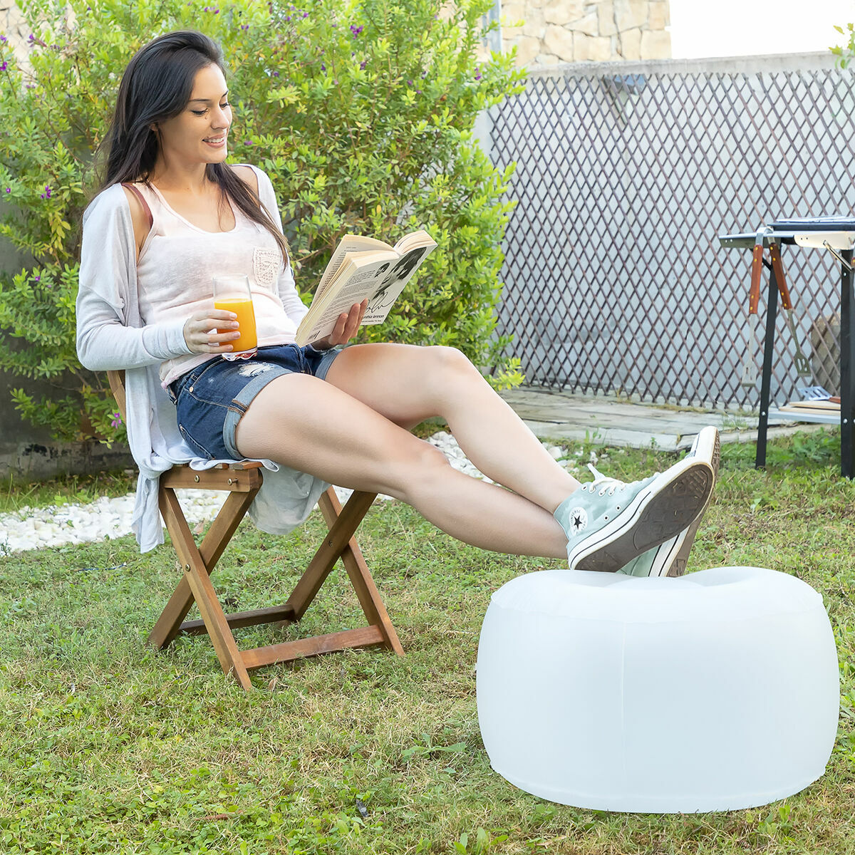 Asiento Hinchable con LED Multicolor y Mando a Distancia InnovaGoods Blanco (Reacondicionado A)