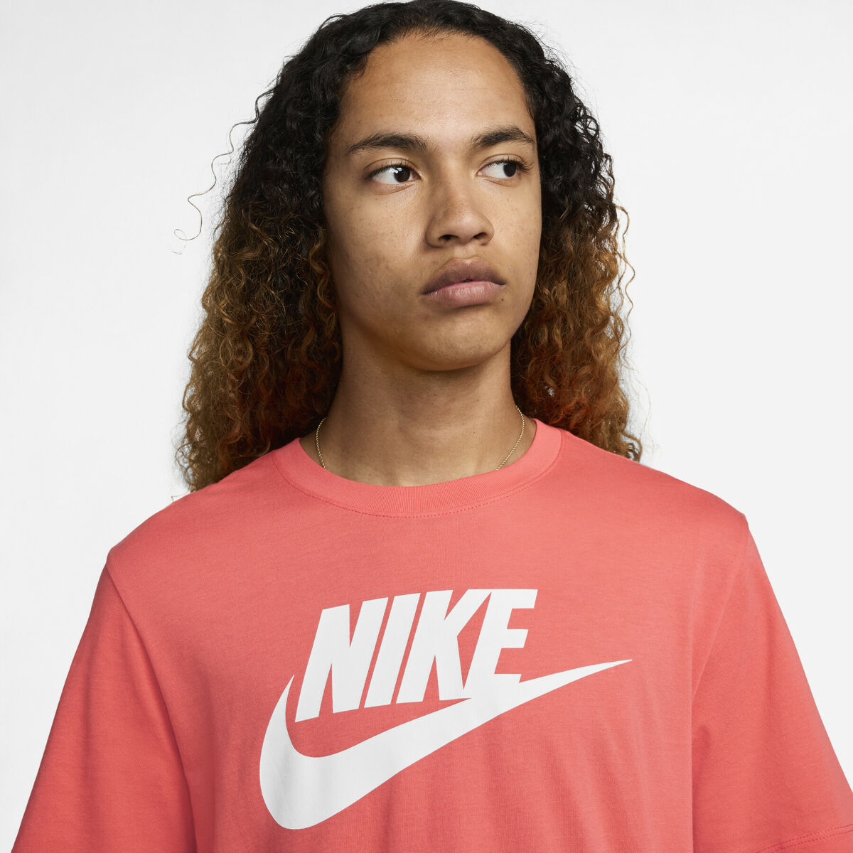 Camiseta de Manga Corta Hombre Nike M NSW TEE ICON FUTURA AR5004 814 Rosa