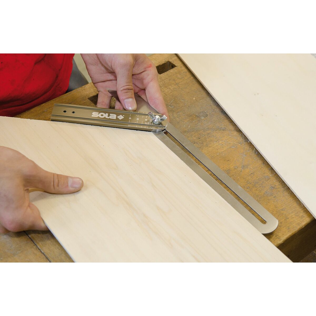 Falsa escuadra con graduación de ángulos SOLA VSTG 200 mm