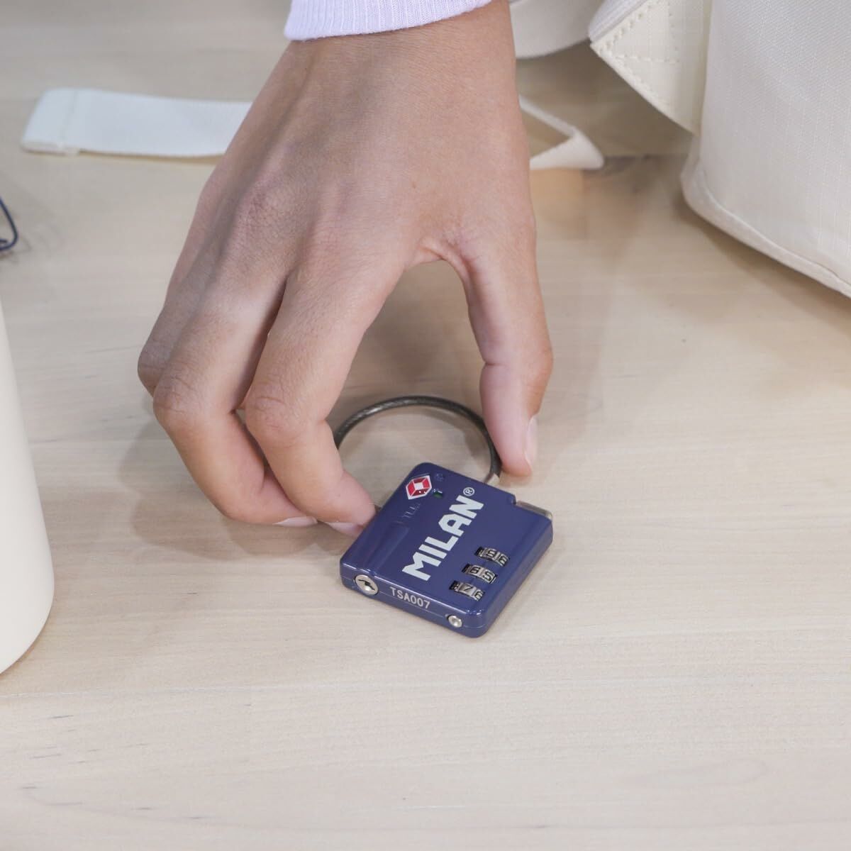 Candado de combinación Milan Metal