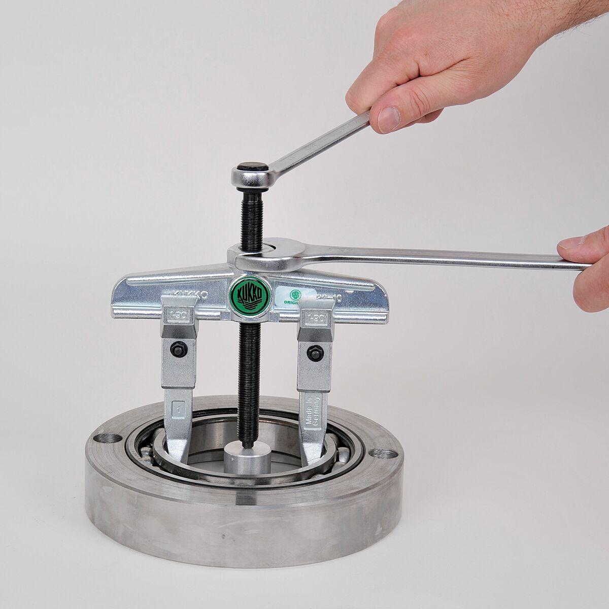 Extractor de rodamientos KUKKO 2 Patas