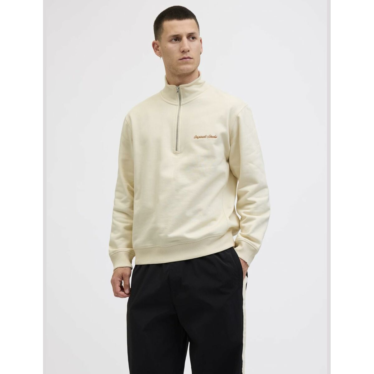 Sudadera sin Capucha Hombre Jack & Jones JORNORREBRO EMB SWEAT HIGH NECK SN 12282899 Beige