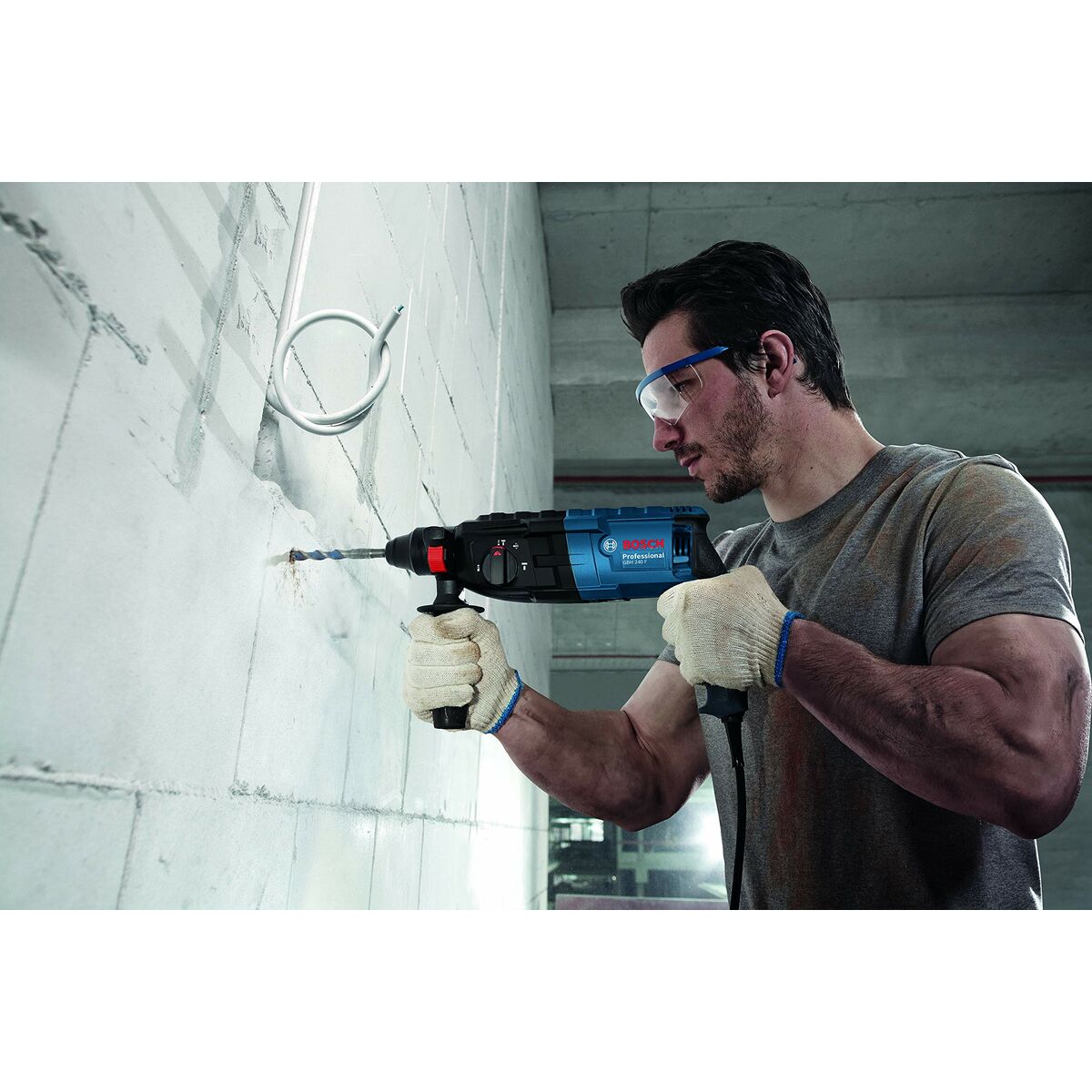 Martillo perforador BOSCH 4200 RPM