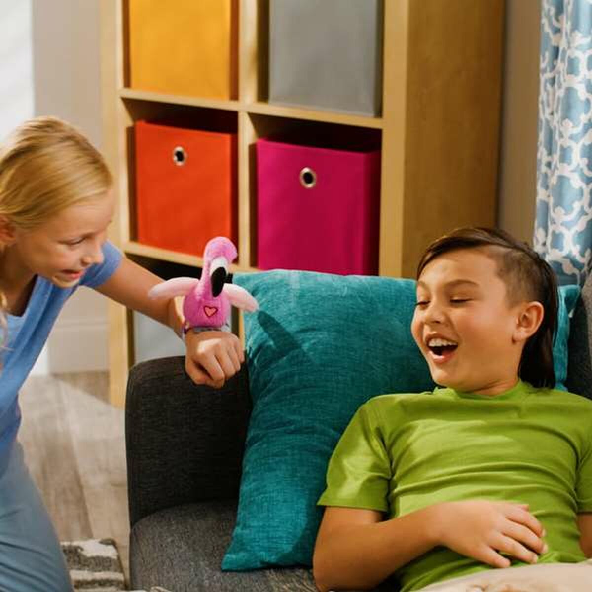 Peluche Famosa Happy Yappers