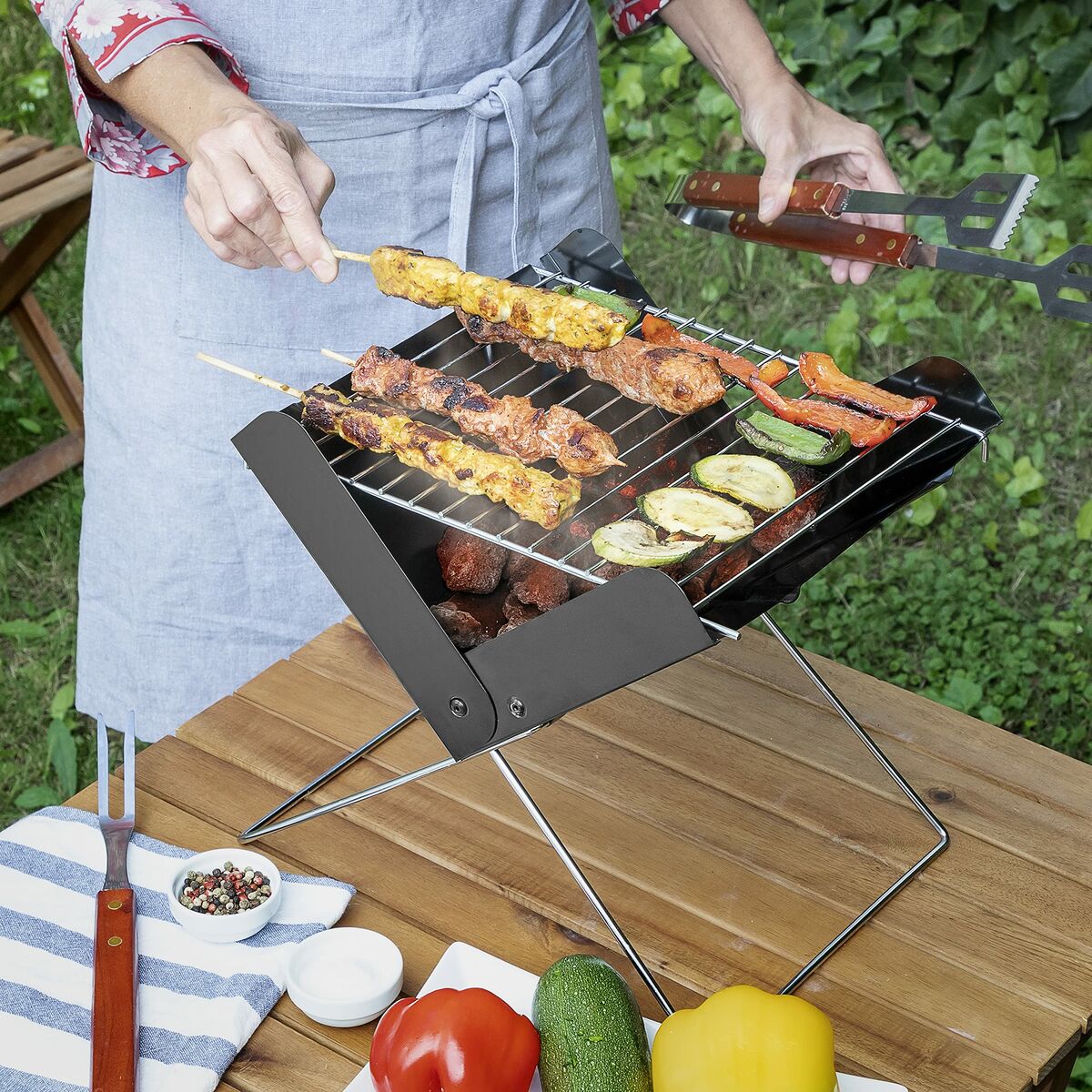 Mini Barbacoa Plegable Portátil para Carbón InnovaGoods Acero Inoxidable (Reacondicionado B)