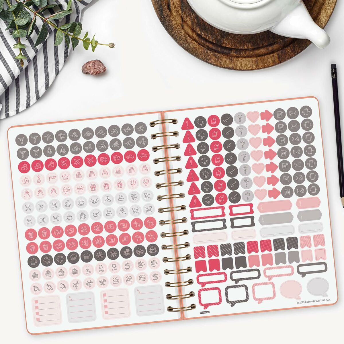 Agenda Finocam Alma Coral A5 15,5 x 21,2 cm 2026