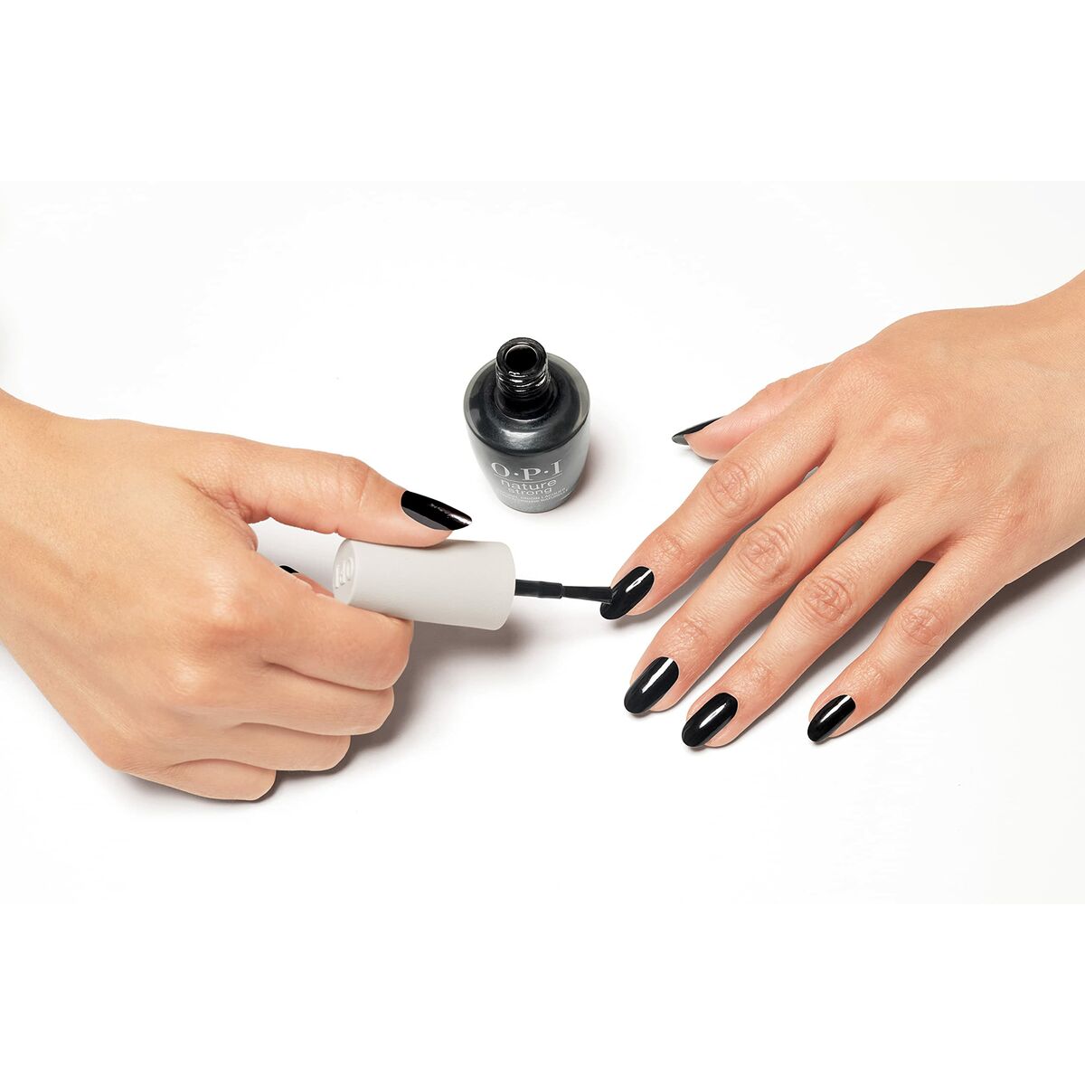 Corrector Facial Opi Nature Strong Onyx Skies 15 ml