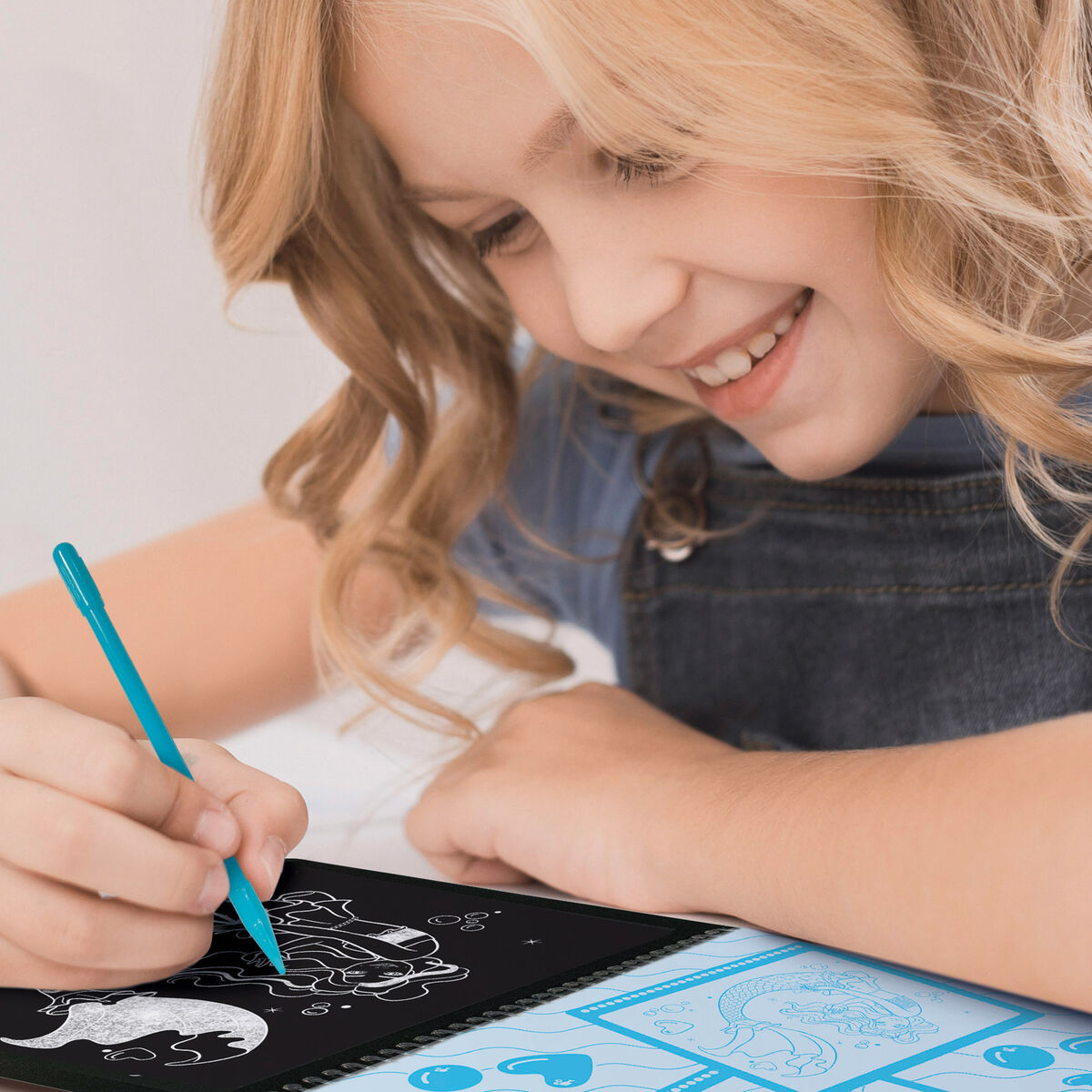 Set de Dibujo Monster High (12 Unidades)