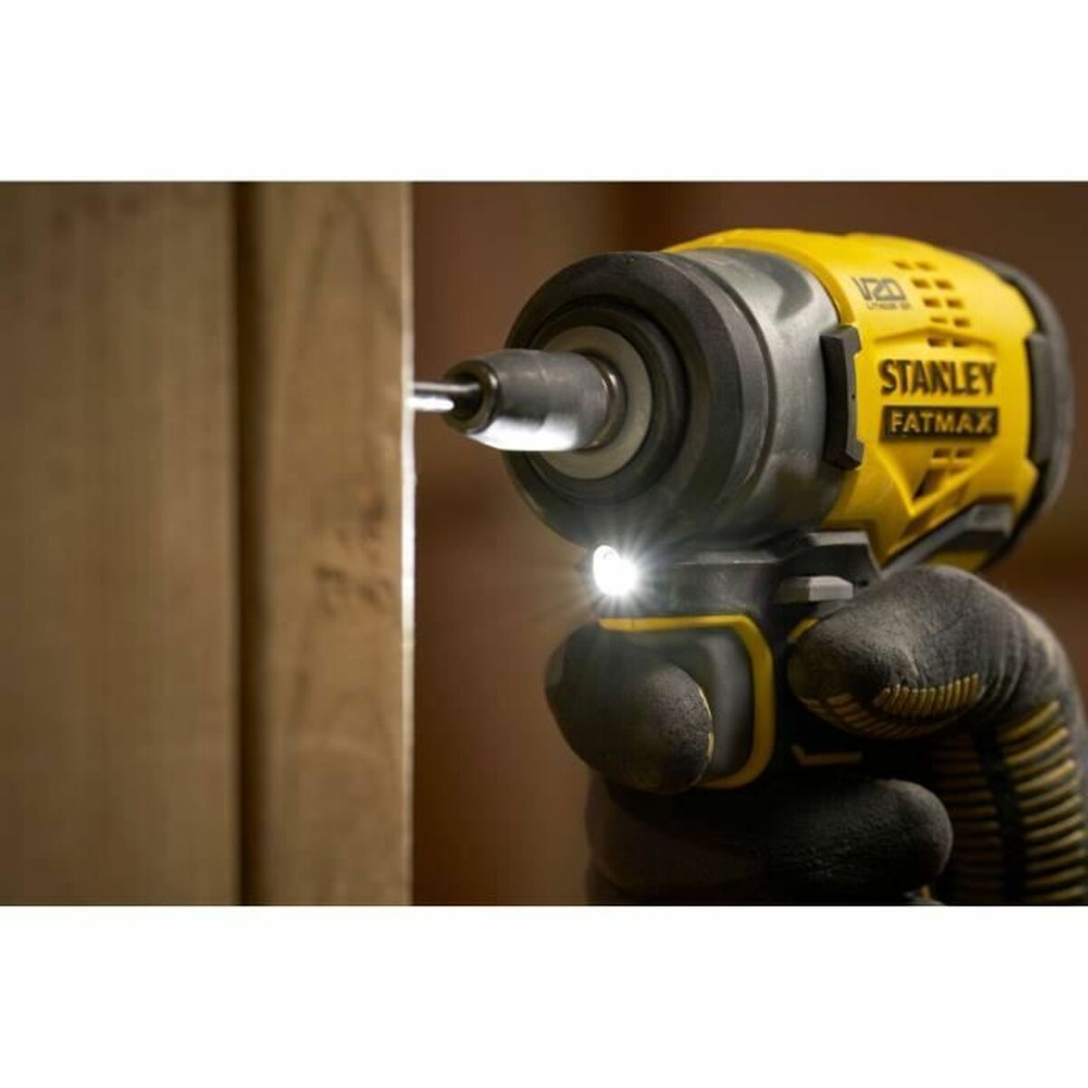 Taladro de impacto Stanley 18V 3500 rpm