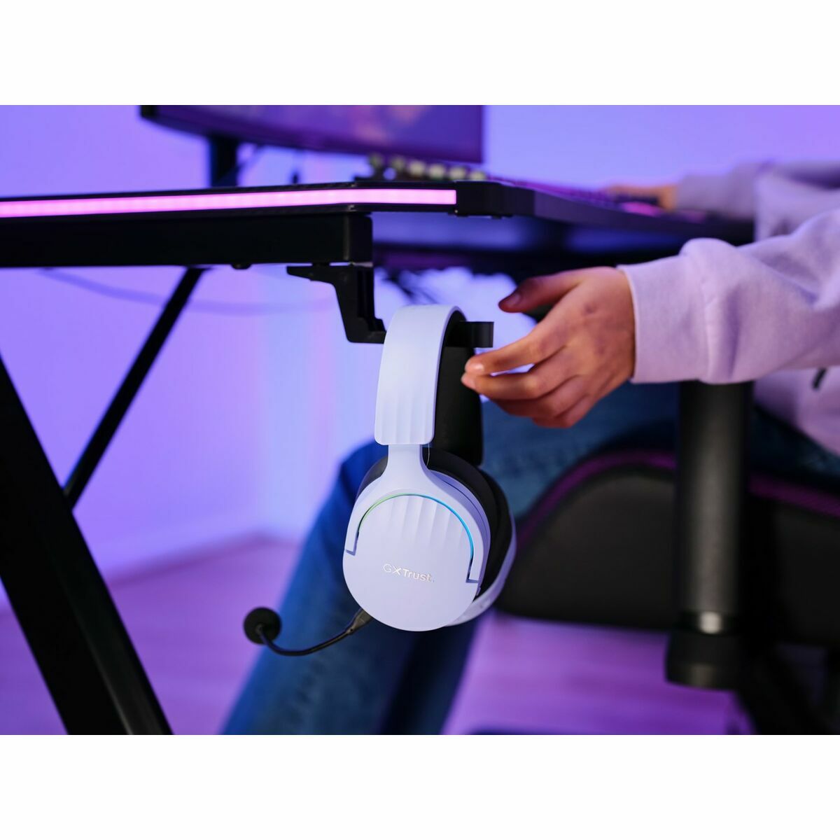 Auriculares con Micrófono Gaming Trust GXT 491 Negro Púrpura